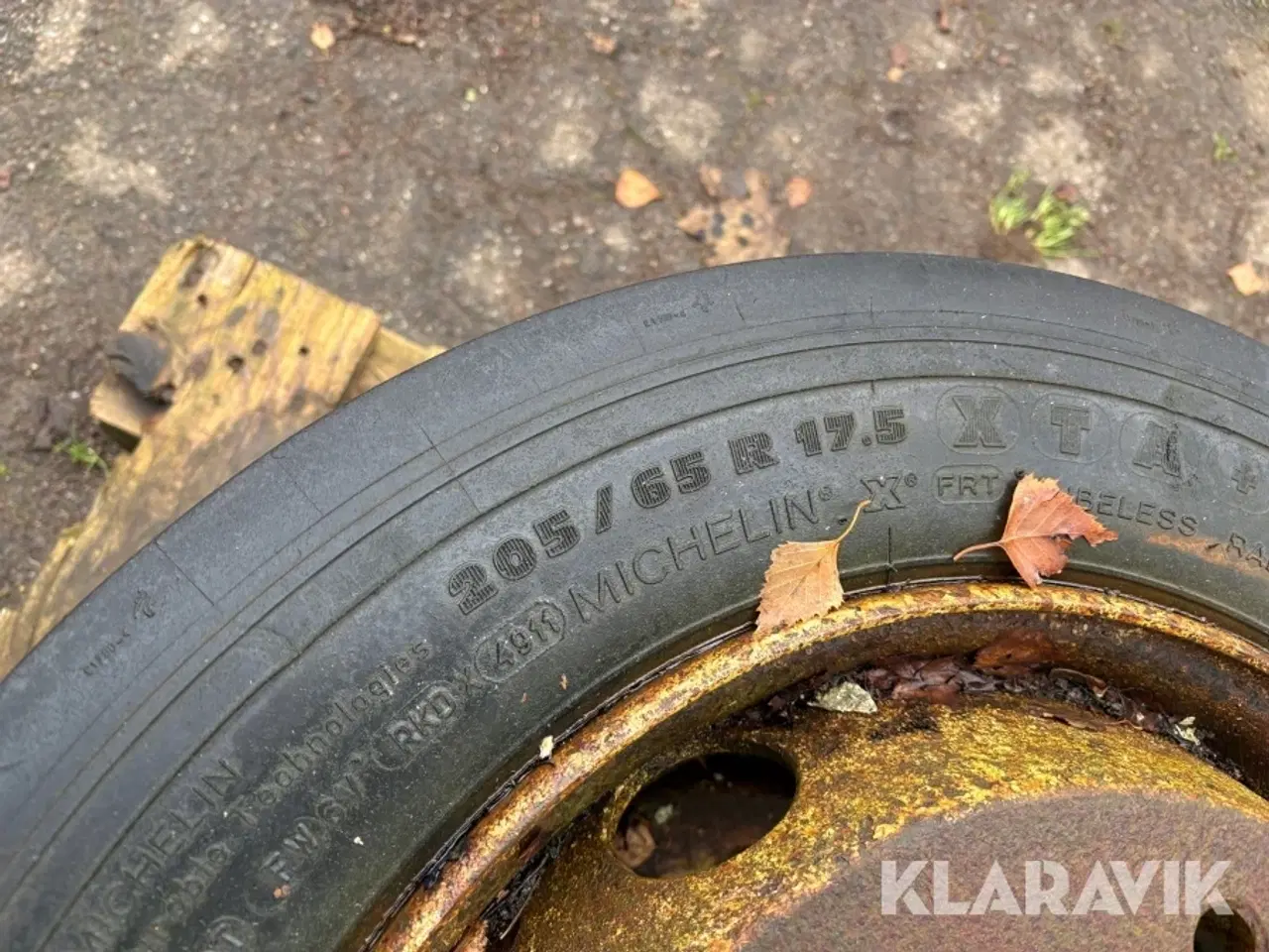 Billede 9 - Dæk med fælg Dunlop og michellin