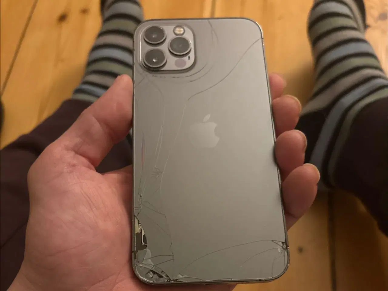 Billede 1 - Sælger min iPhone 12 pro