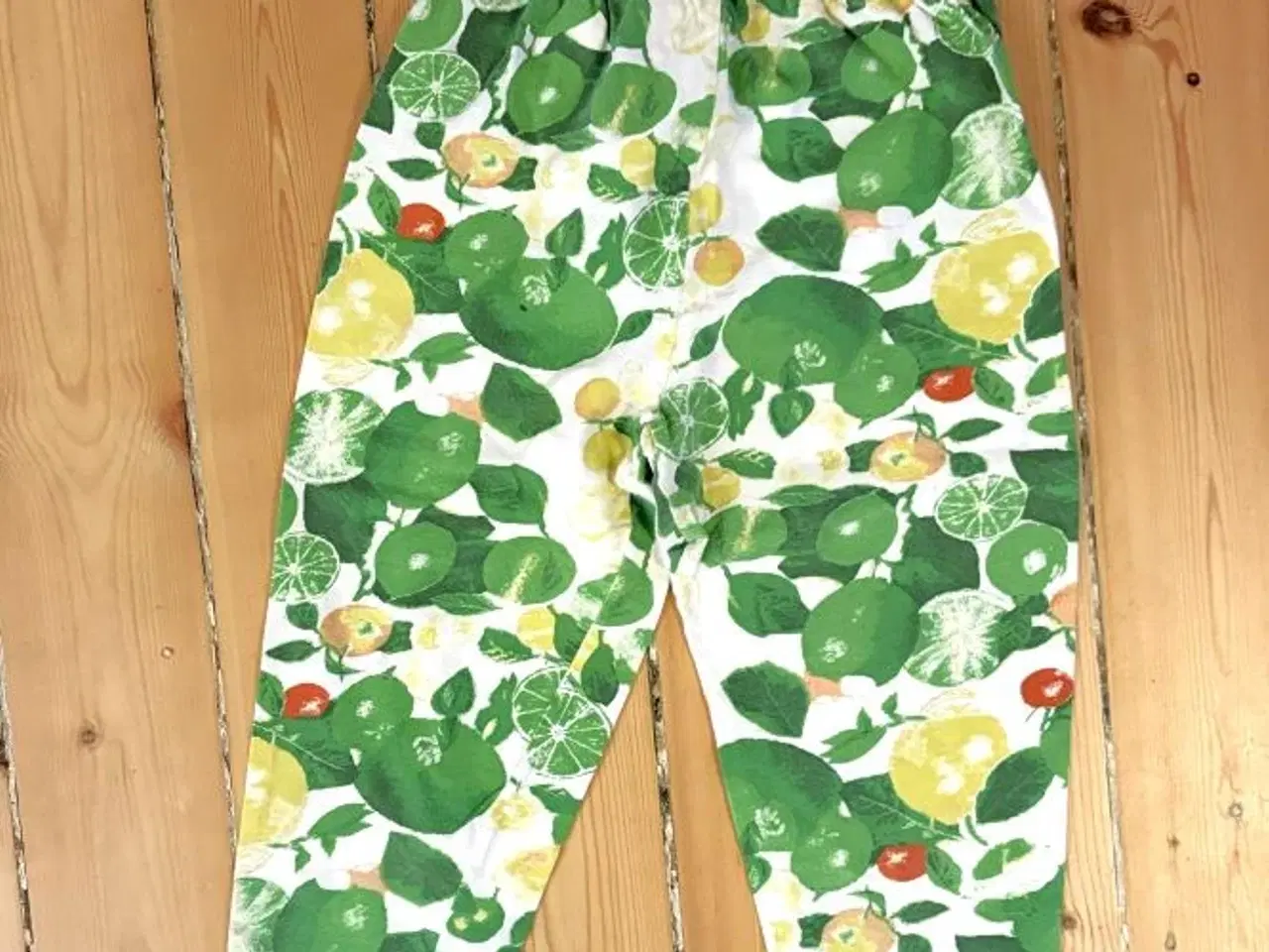 Billede 2 - Masser af blomstrede gamacher / leggins - vælg sel