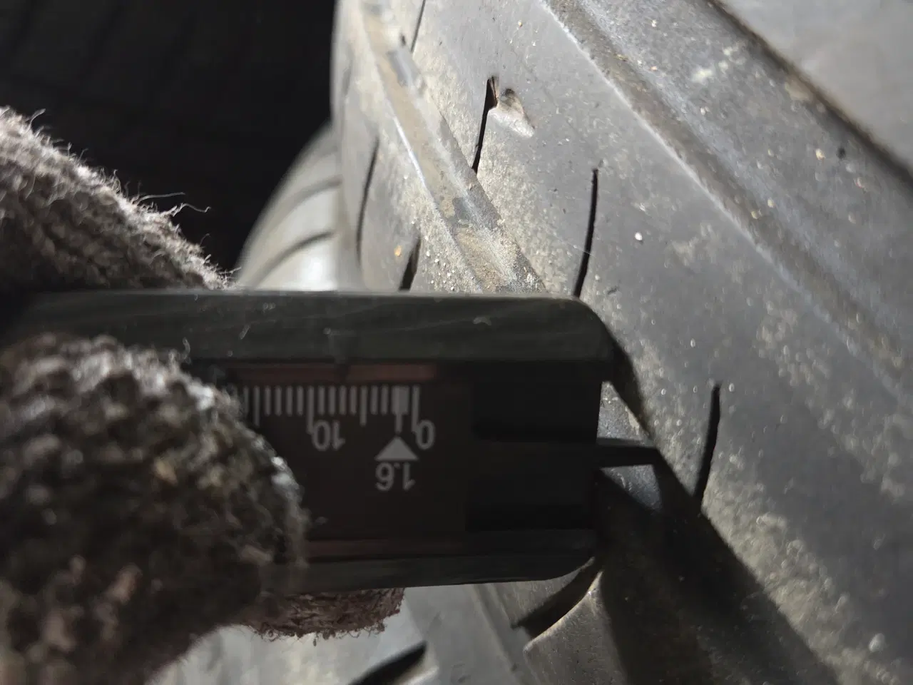 Billede 7 - Fælge med dæk