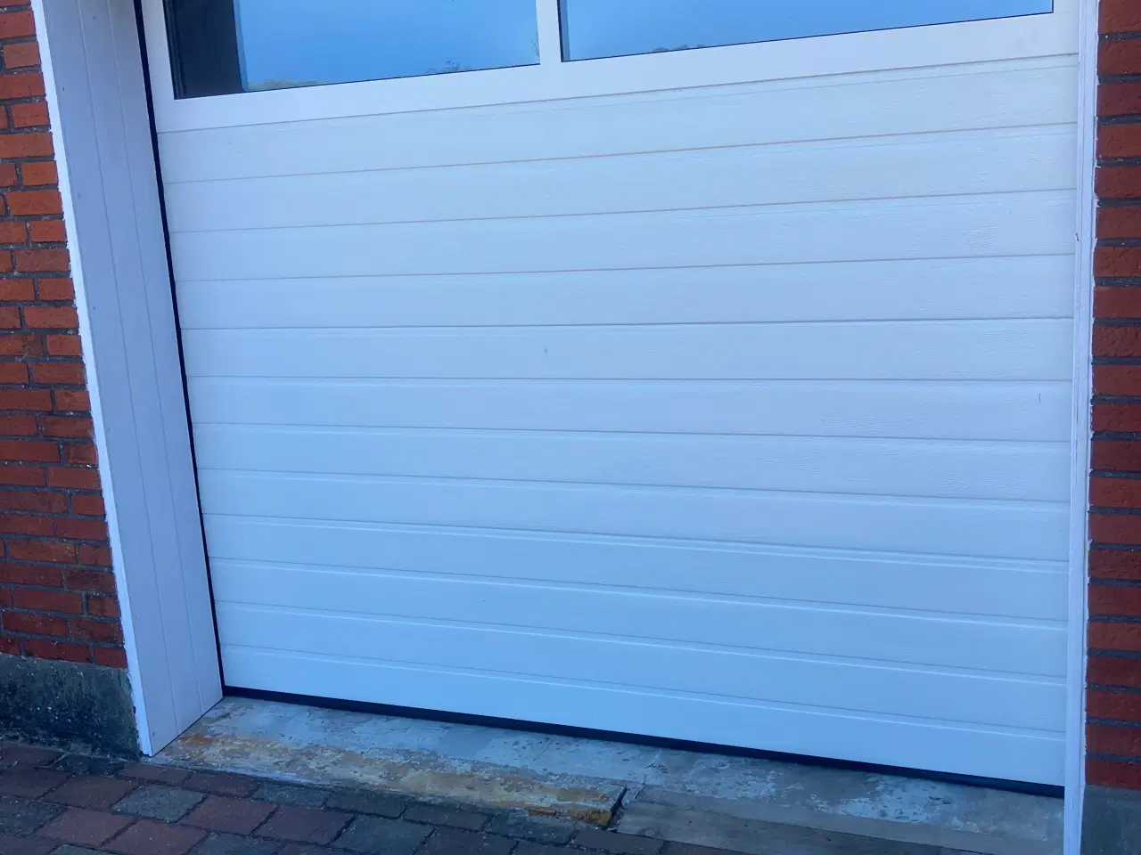 Billede 1 - Garageport