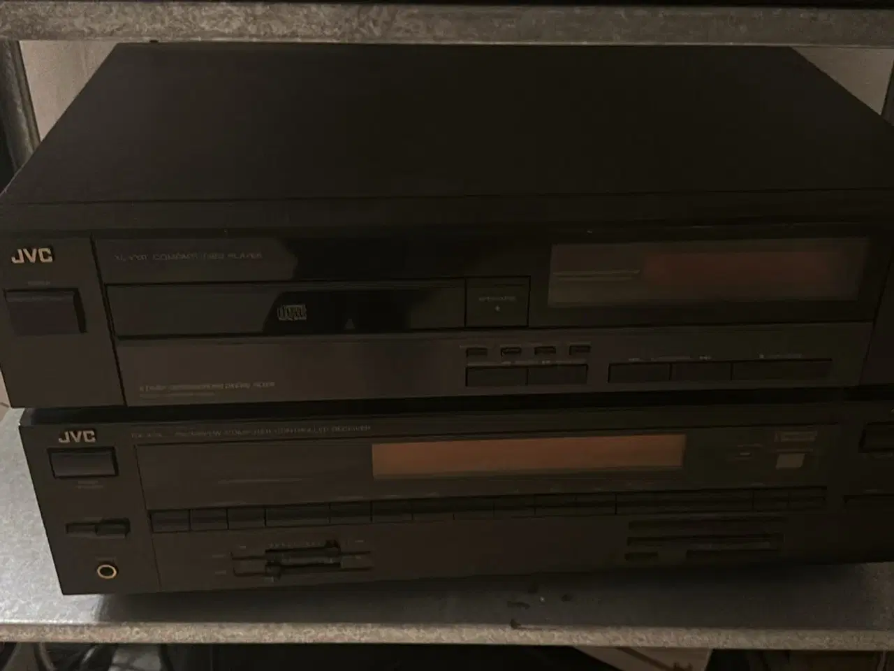 Billede 1 - JVC Angel sælges med store højtaler byd 