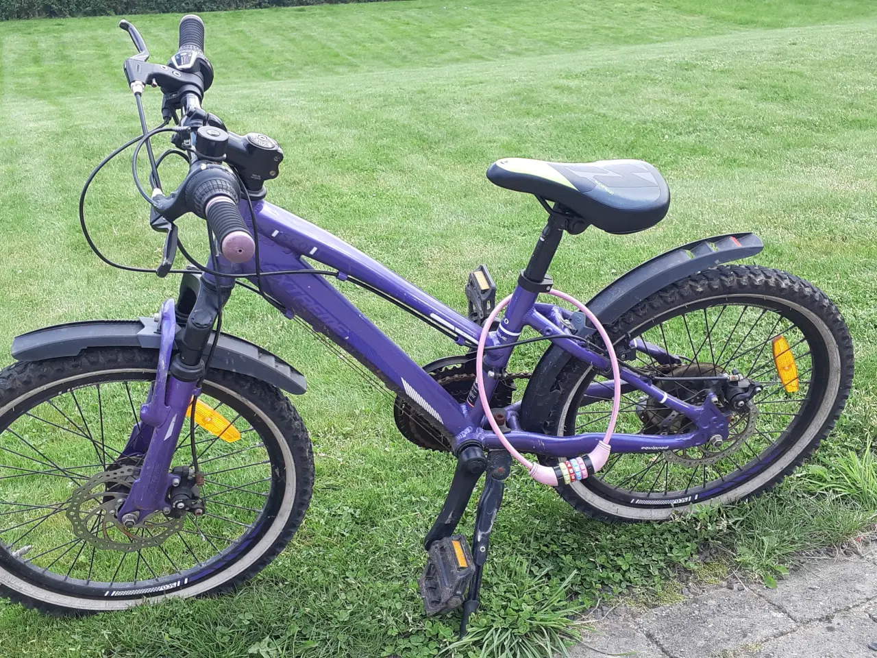 Billede 1 - Pigecykel med mange gear