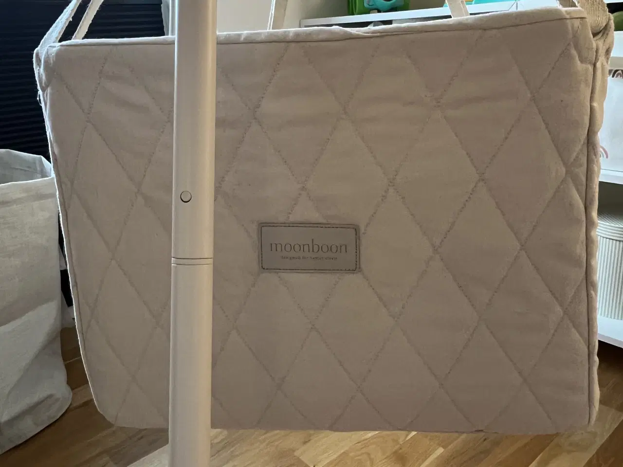 Billede 2 - Moonboon vugge med alt 