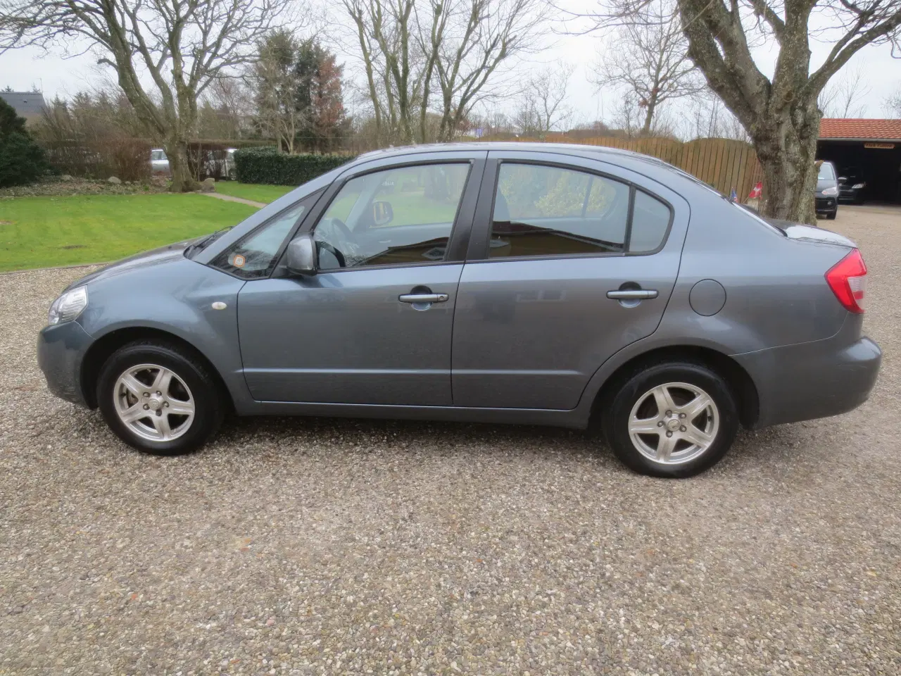 Billede 9 - Suzuki SX4 1.6 i 4 Døres, Nysynet 