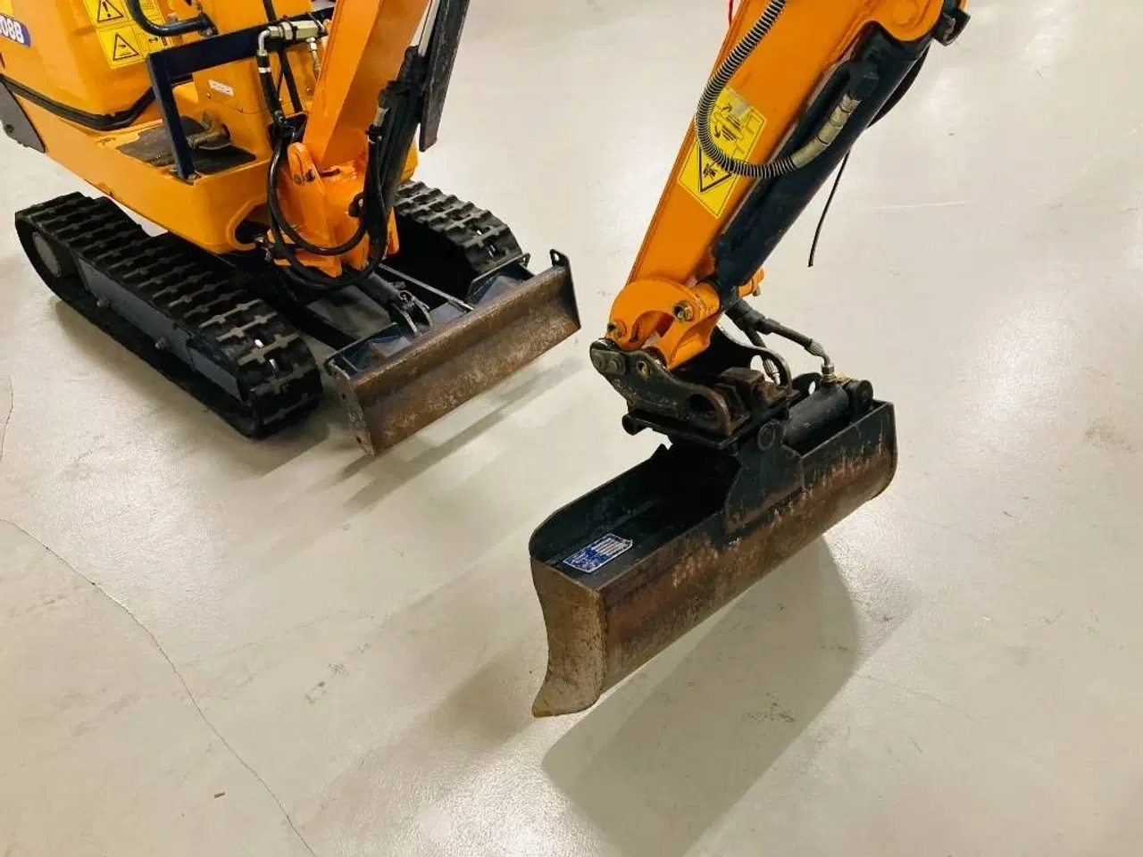 Billede 3 - Hanix H 08 B