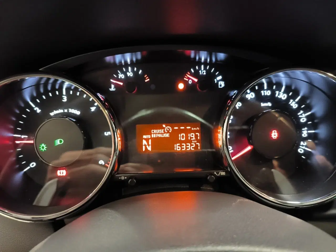 Billede 8 - Peugeot 3008 1,6 e-HDi 112 Active ESG