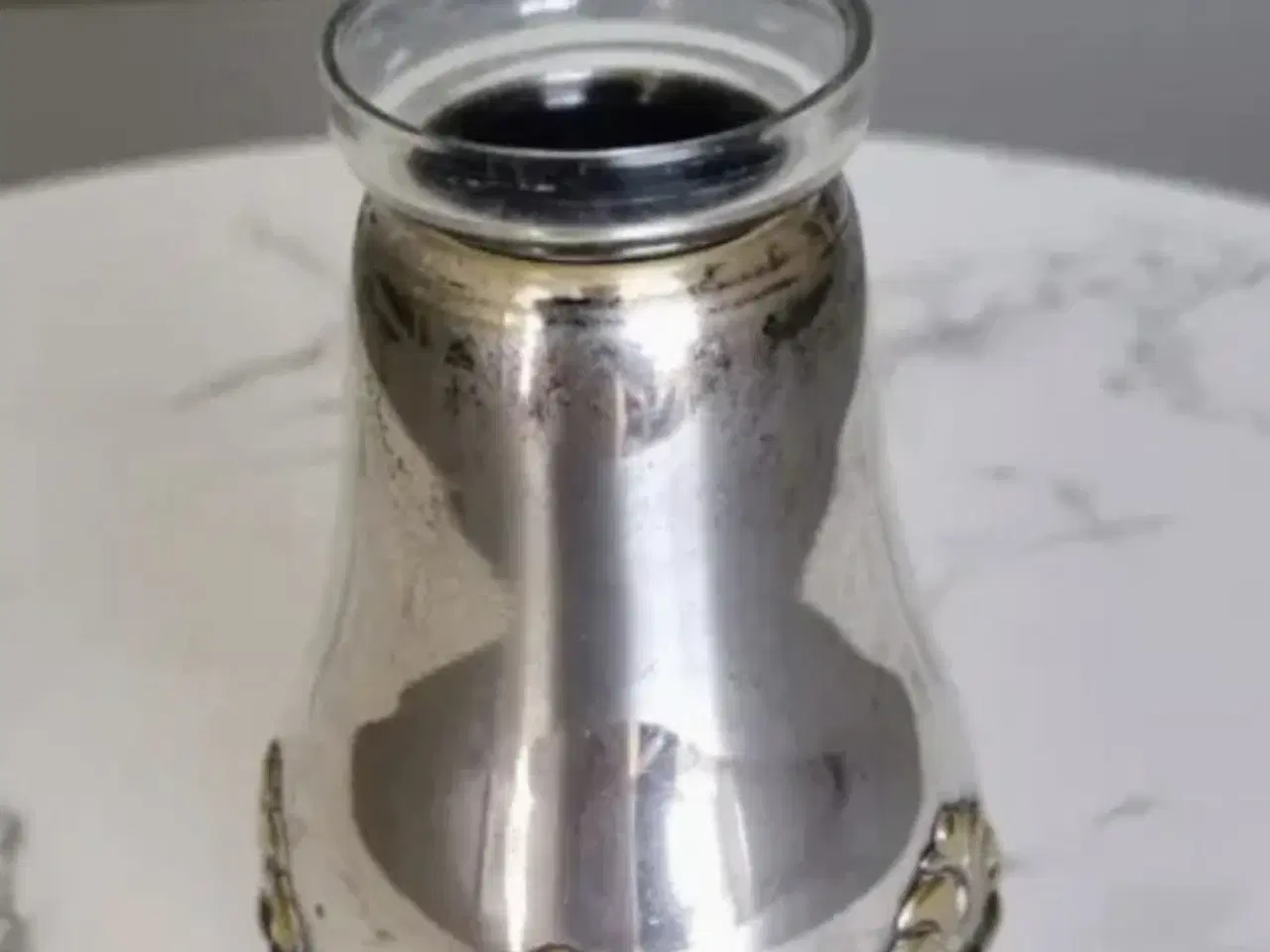 Billede 3 - Smuk vintage to tårnet Victoria vase i sølvplet 