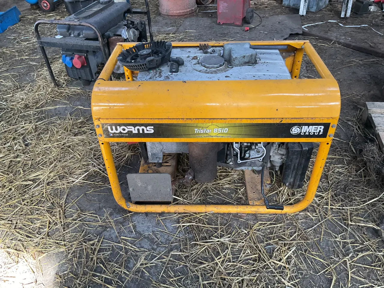 Billede 1 - Nødstrøms ,Generator