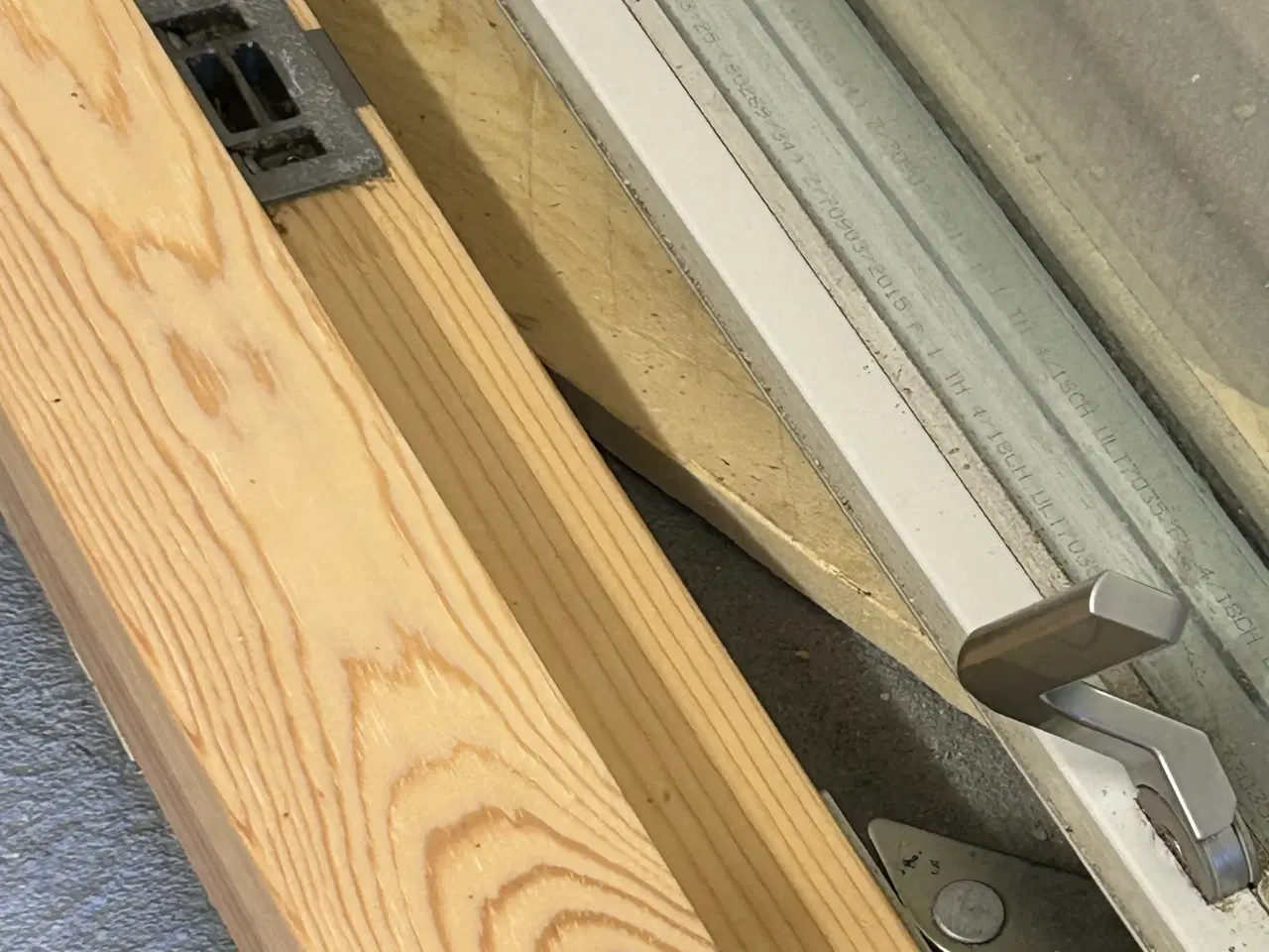 Billede 4 - Træ/Alu vindue 90x120