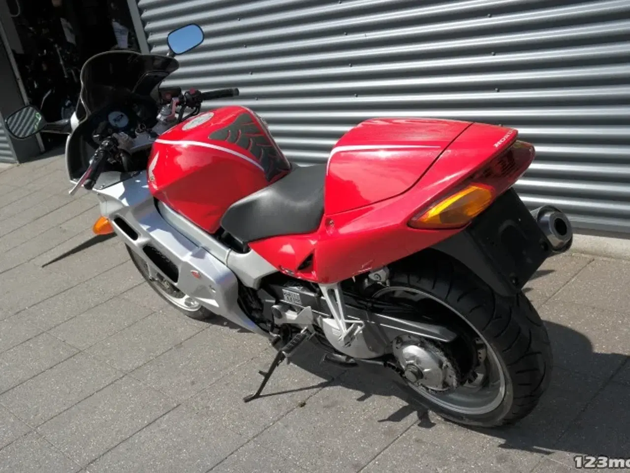 Billede 17 - Honda VFR 800 F MC-SYD       BYTTER GERNE