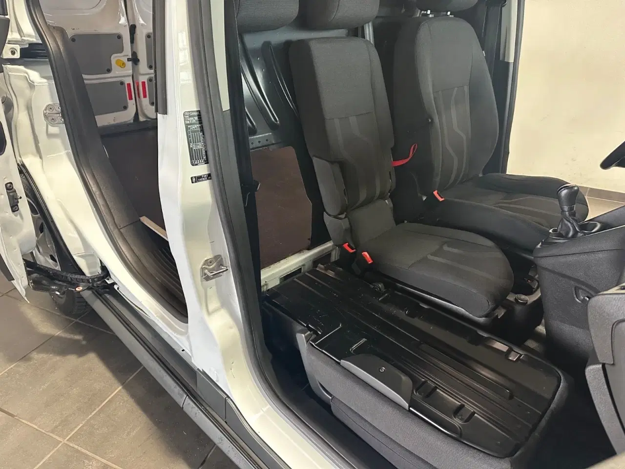 Billede 11 - Ford Transit Connect 1,5 TDCi 100 Trend kort