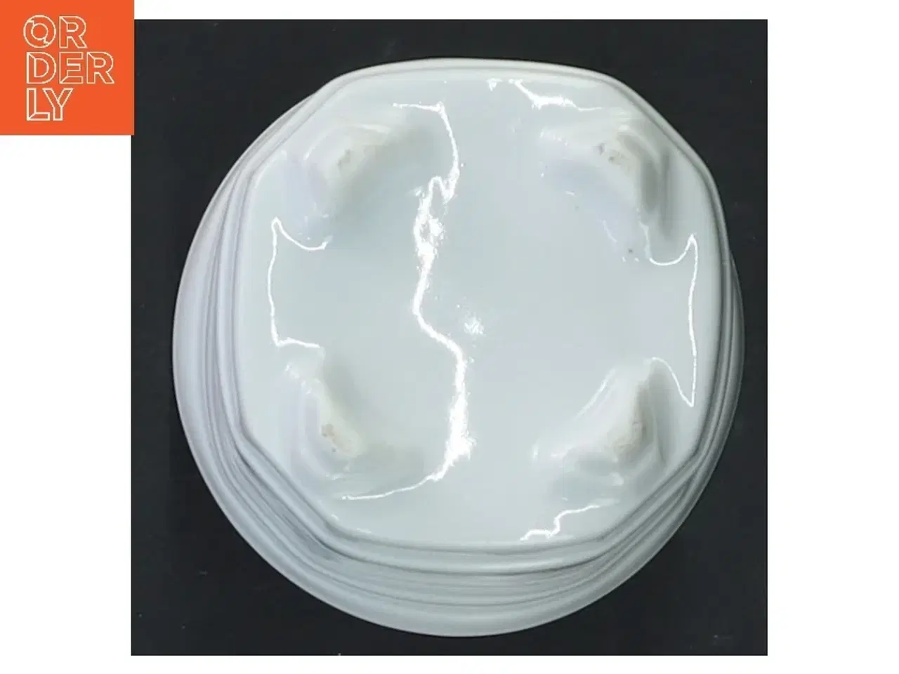 Billede 2 - Hvid porcelænsvase (str. 7 cm)