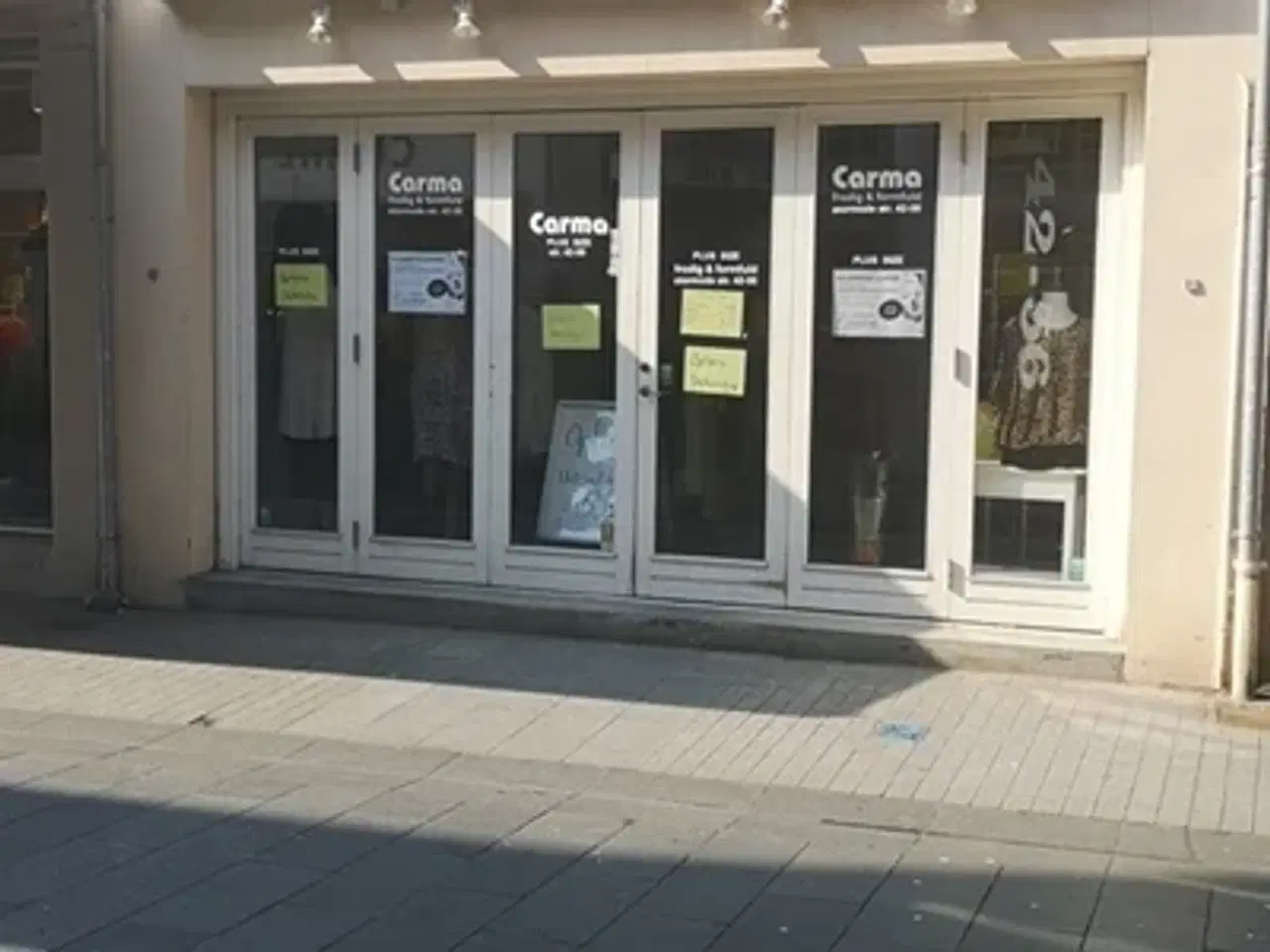 Billede 1 - Butik i centrum af Nykøbing F