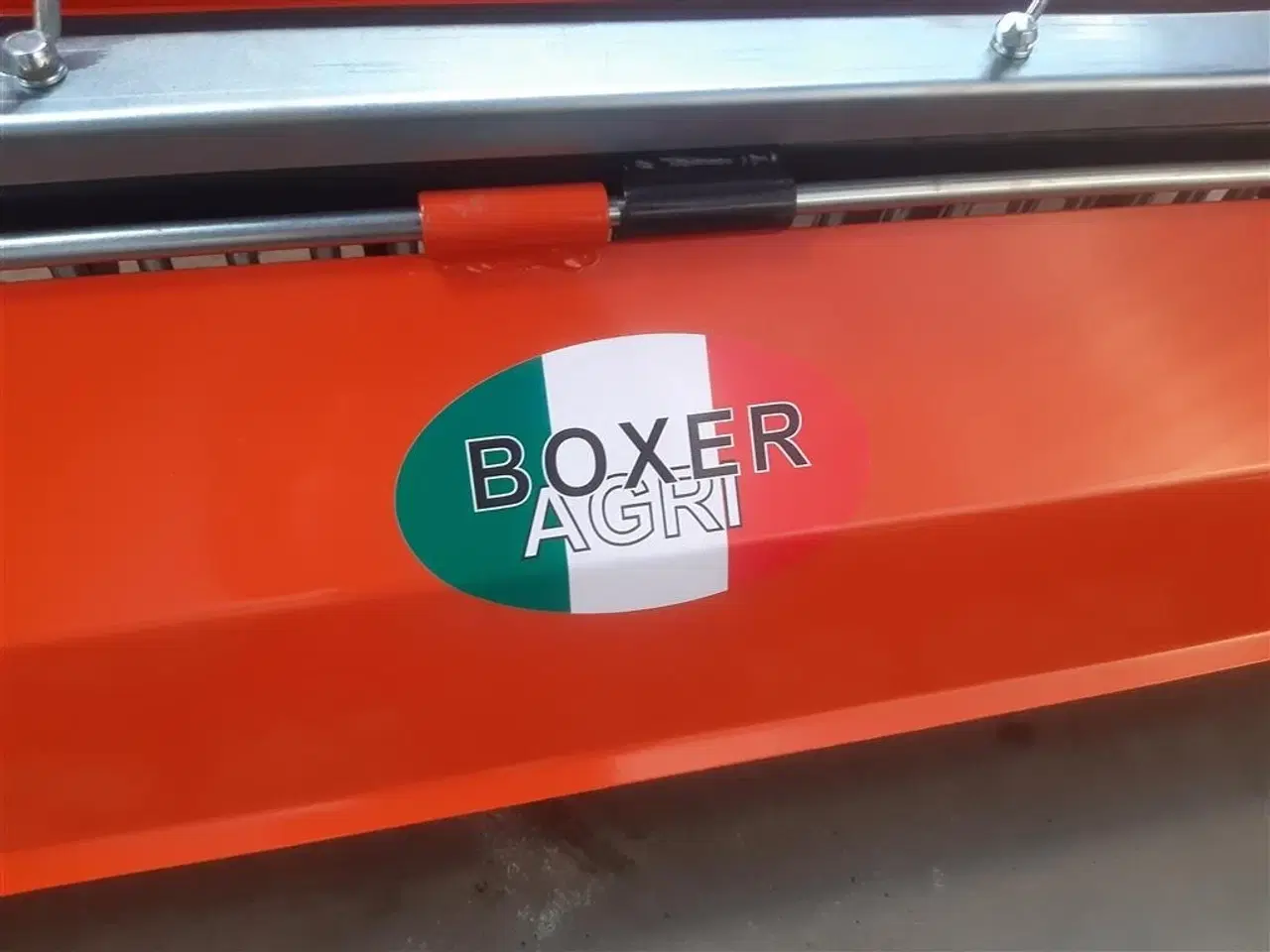 Billede 4 - Boxer stennedlægningsfræser