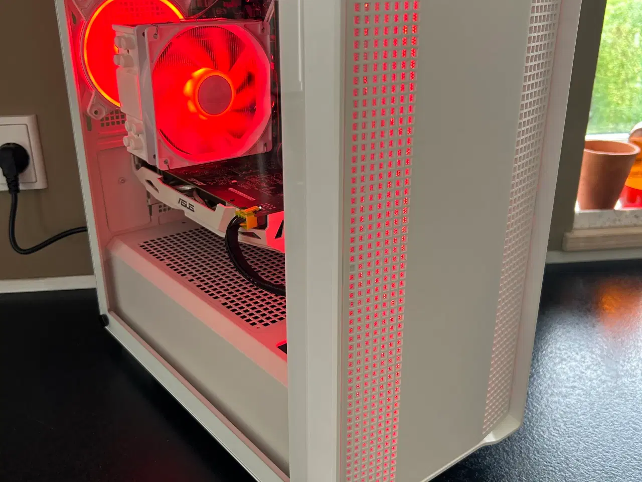 Billede 2 - 💻 Renoveret Gaming PC – Klar til eSport & Fortnit
