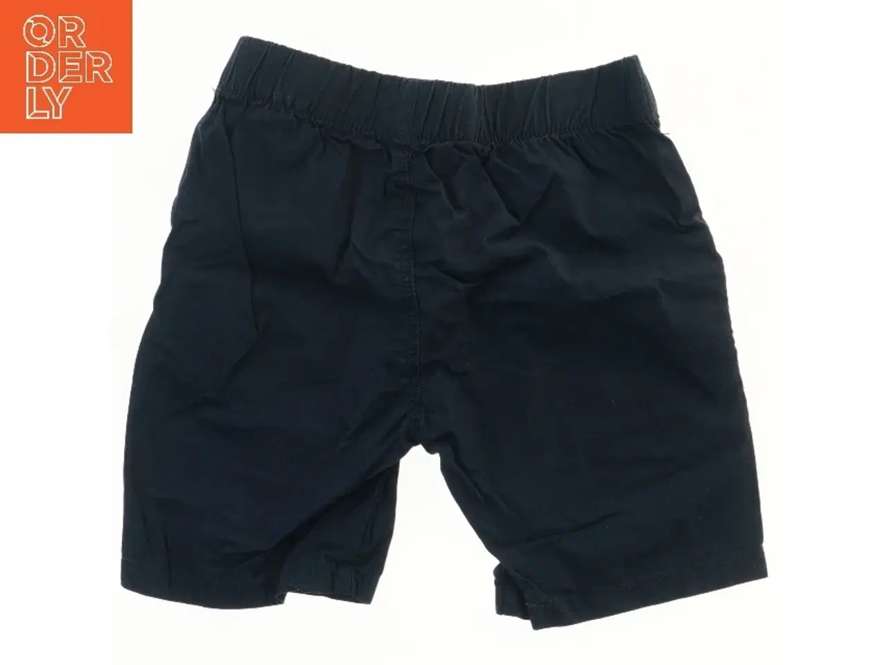 Billede 2 - Marineblå shorts til børn fra H&M (str. 104)