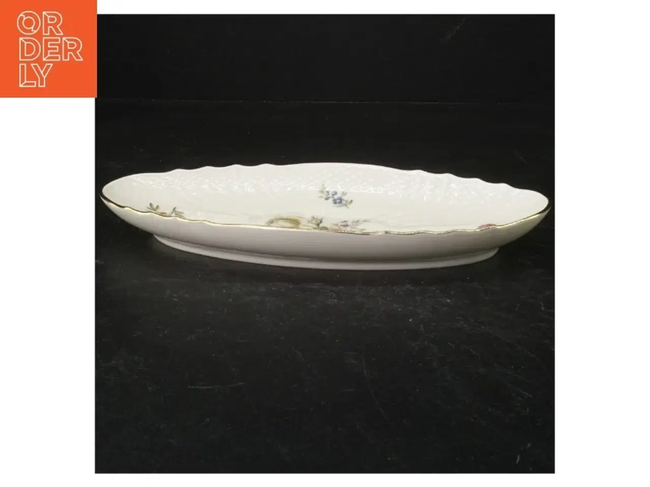 Billede 3 - Porcelænsfad med blomstermotiv fra Royal Copenhagen