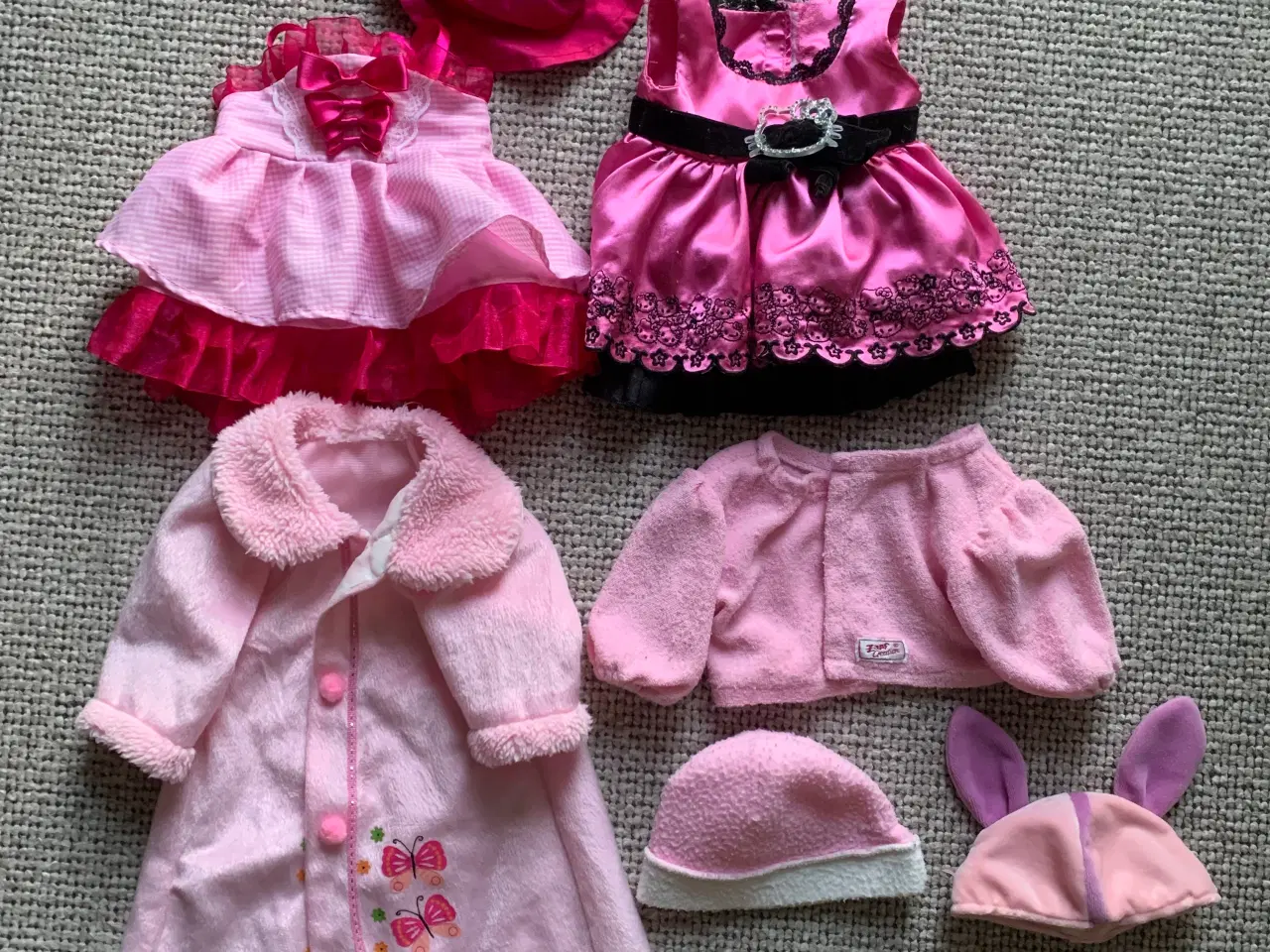 Billede 4 - Dukke H 45 cm