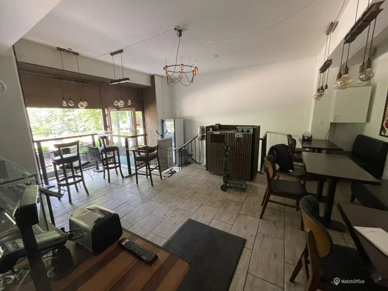 Billede 10 - PIZZERIA UDLEJES FULDT MØBLERET - UDEN AFSTÅELSE OG LEJEFRIHED I OPSTARTEN