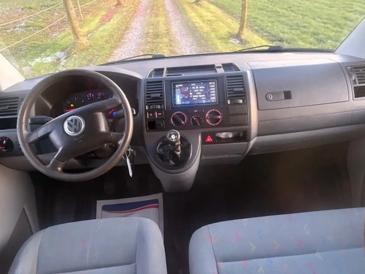 Billede 6 - VW Transporter 2,5 TDi 130 Kassevogn kort 4d Nysyn