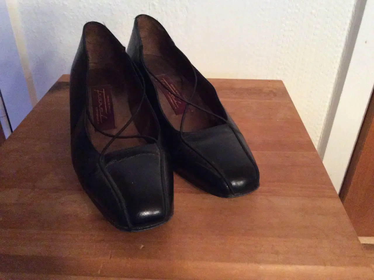 Billede 1 - Fransi pumps