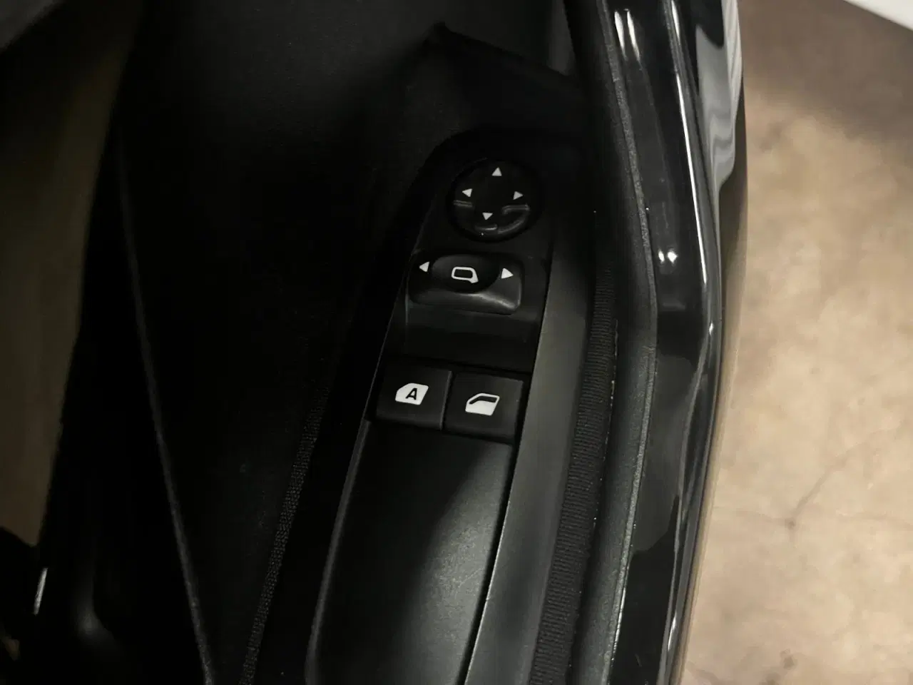 Billede 11 - Peugeot 208 1,4 HDi 68 Active