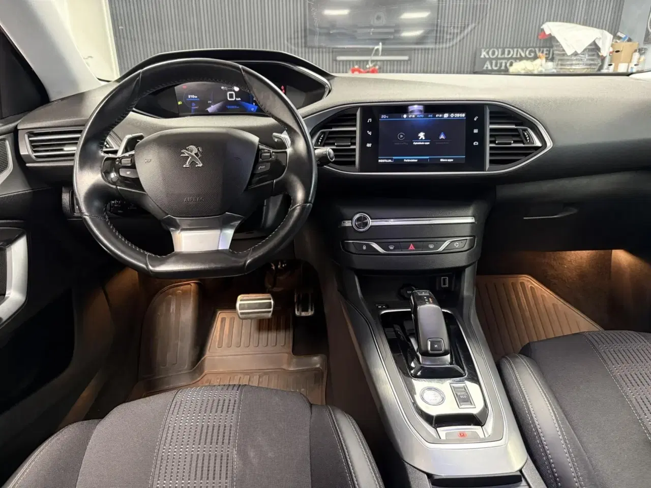 Billede 14 - Peugeot 308 1,5 BlueHDi Allure EAT8 130HK 5d 8g Aut.