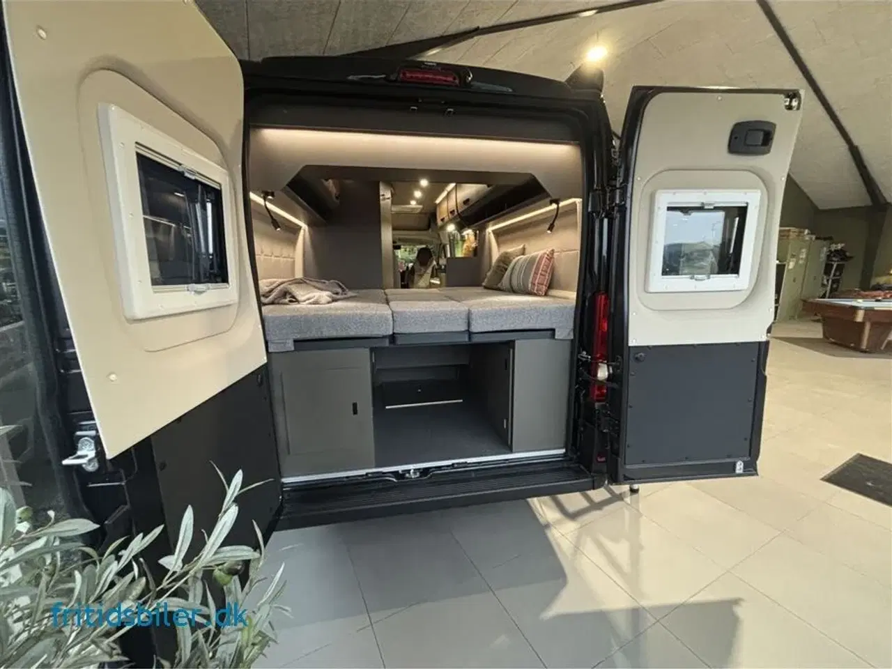 Billede 2 - 2026 - Bravia 636 180 Hk   Ny Bravia 636 – Perfekt sammensat med Antares-interiør og 180 Hk, automatgear