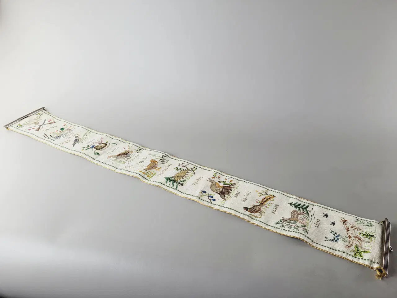 Billede 2 - ⭐️- Flot broderet jagt-klokkestreng