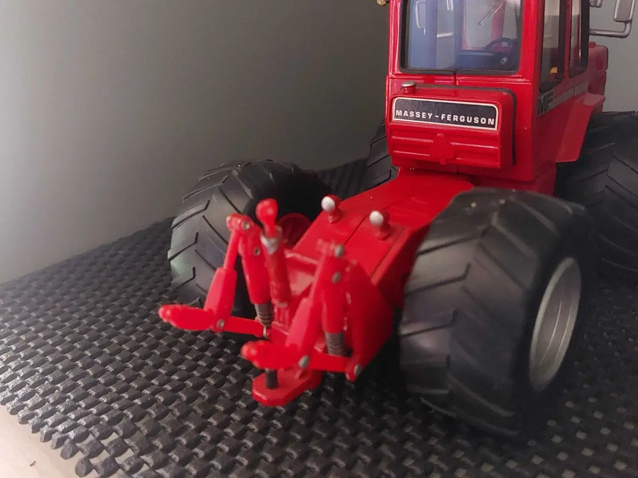 Billede 6 - Britains/ertl  mf 1500