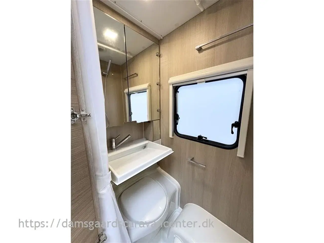 Billede 16 - 2019 - Adria Adora 542 UL Enkeltsenge-Lamel-Gulvtemp.-Sun Shine