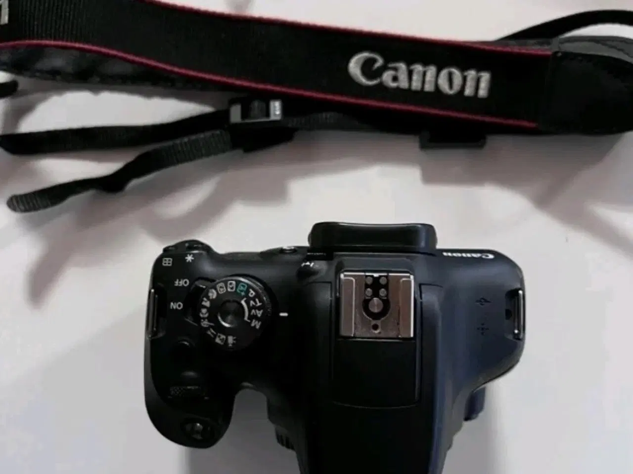 Billede 2 - Canon EOS 2000D Spejlreflekskamara