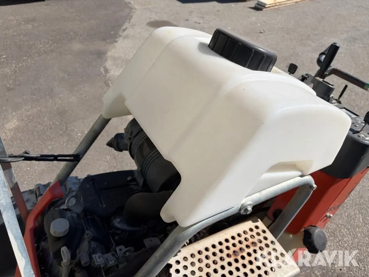 Billede 12 - Asfaltskære Husqvarna FZ 524