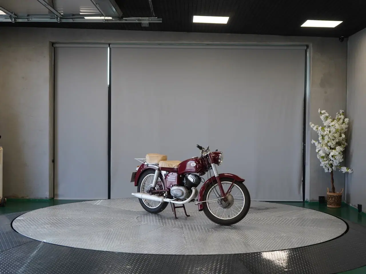 Billede 7 - ZÜNDAPP MOTORCYKEL – på auktion 14. maj