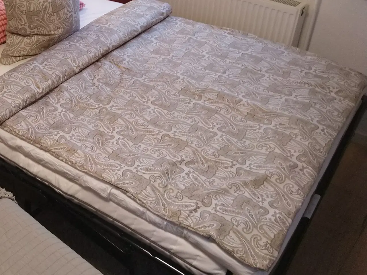 Billede 3 - 2 sæt sengetøj - ekstra længde - 140x220/60x63 cm