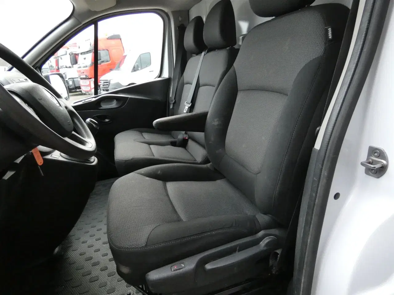 Billede 9 - Renault Trafic T29 L2H1 2,0 DCI Tekno 120HK Van 6g