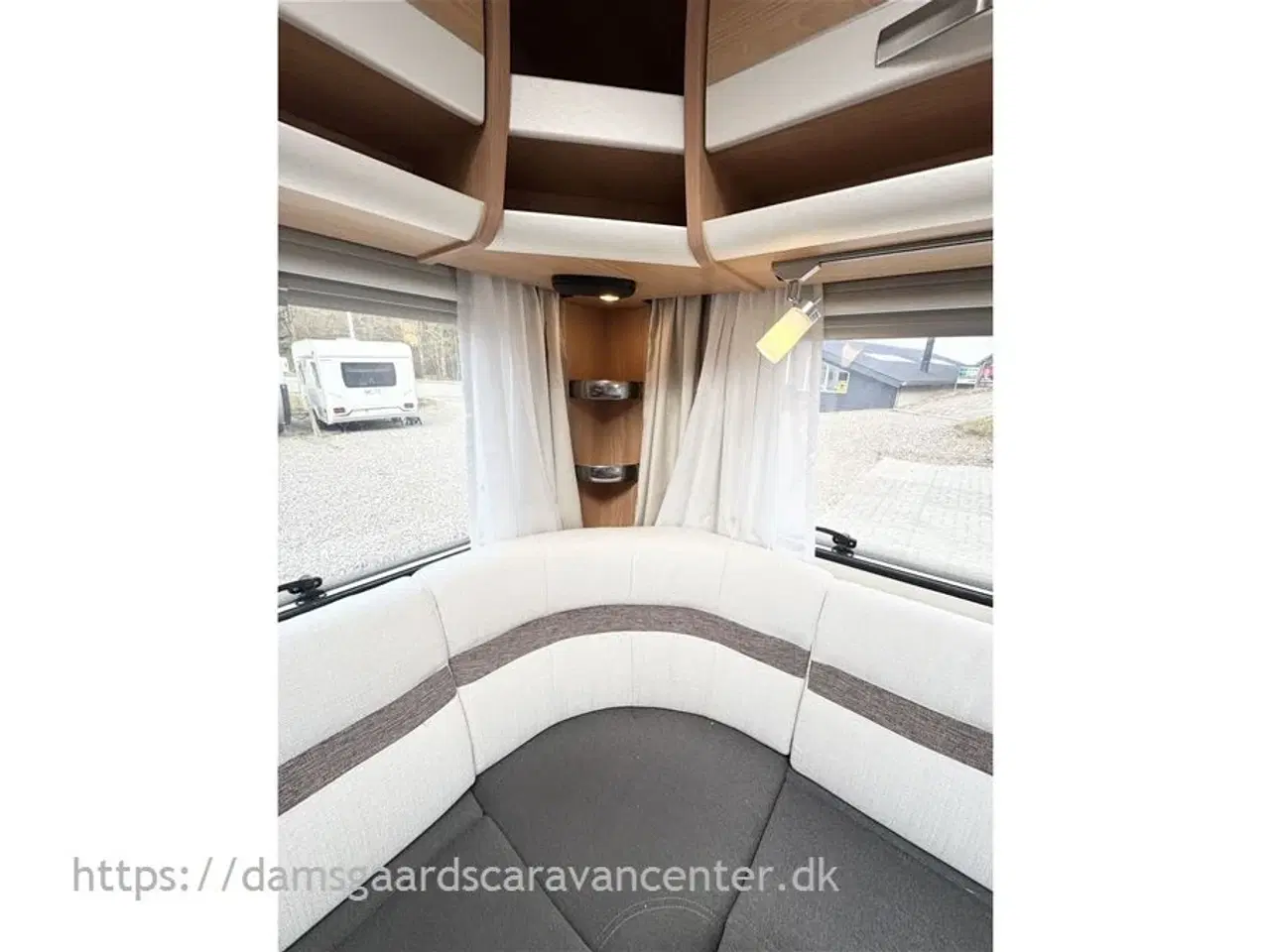 Billede 9 - 2018 - Knaus Südwind Silver Selection 450 FU   Franskseng-Gulvtemp.-Mover-Telt