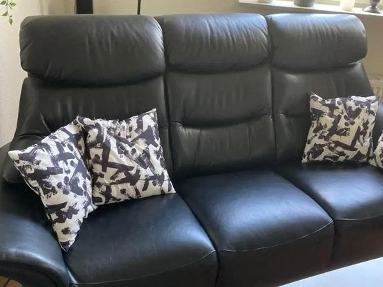 Billede 1 - Læder sofa og stol