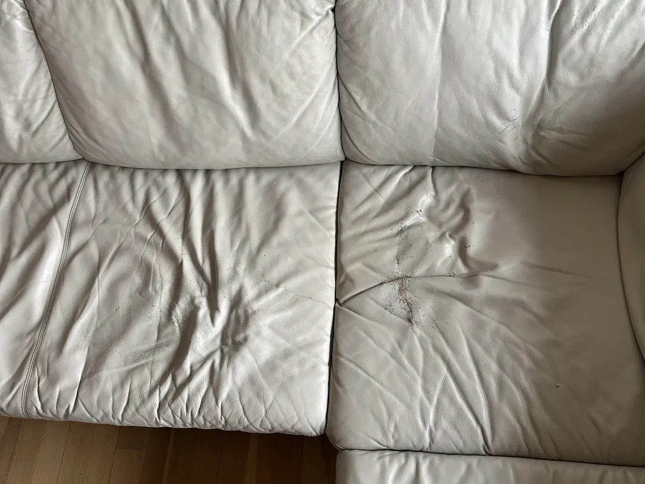Billede 3 - Hjørnesofa lysegråt læder