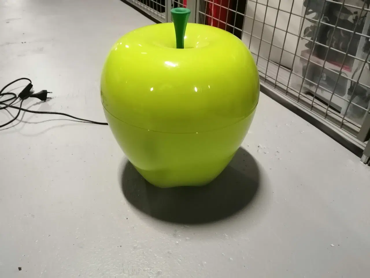 Billede 3 - Æble lampe