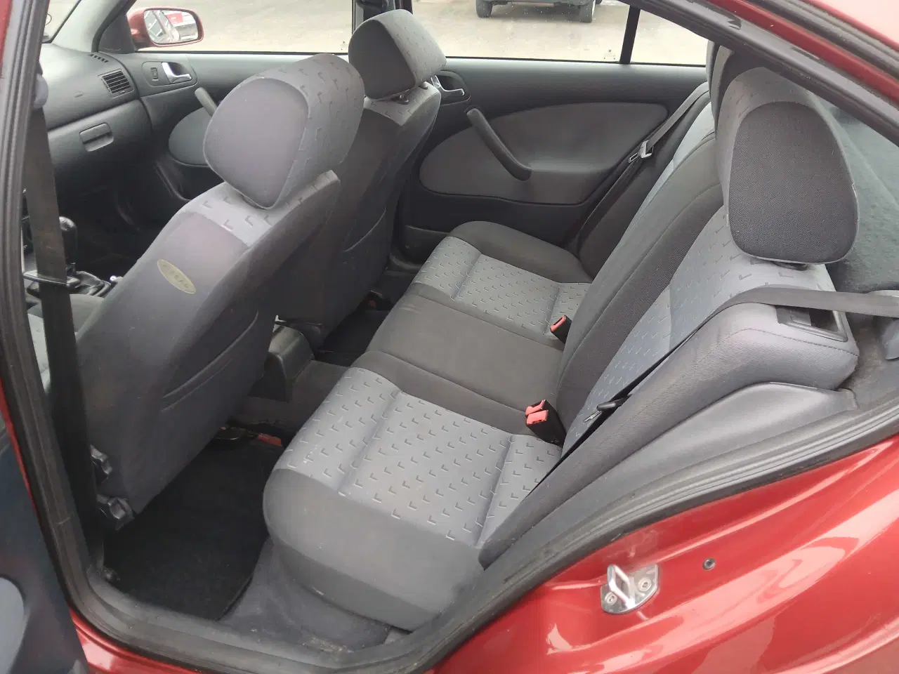 Billede 6 - Skoda Octavia 1,6. 5 dørs . Uden syn.