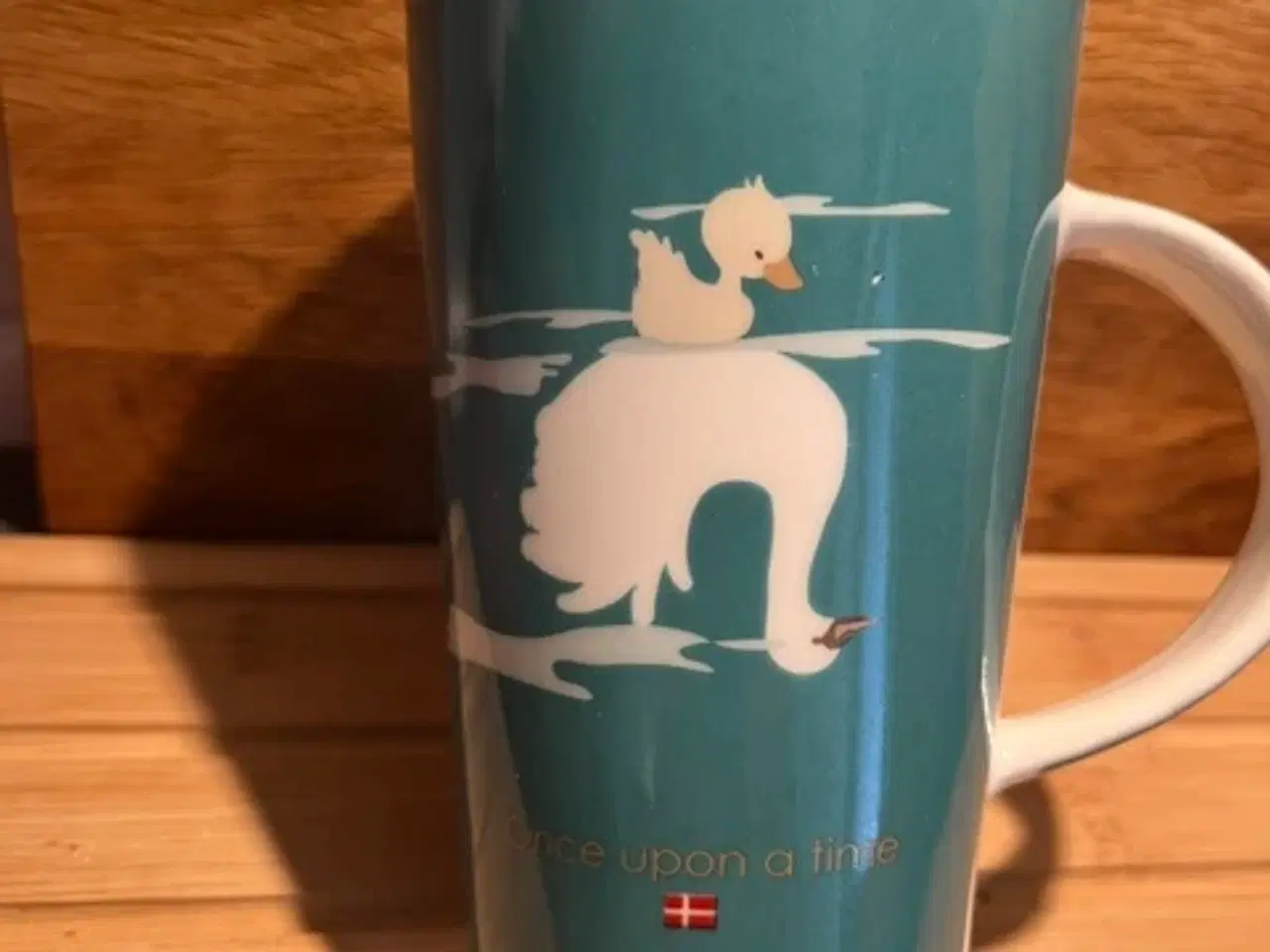 Billede 1 - XL Copenhagen Souvenir krus – Den Grimme Ælling
