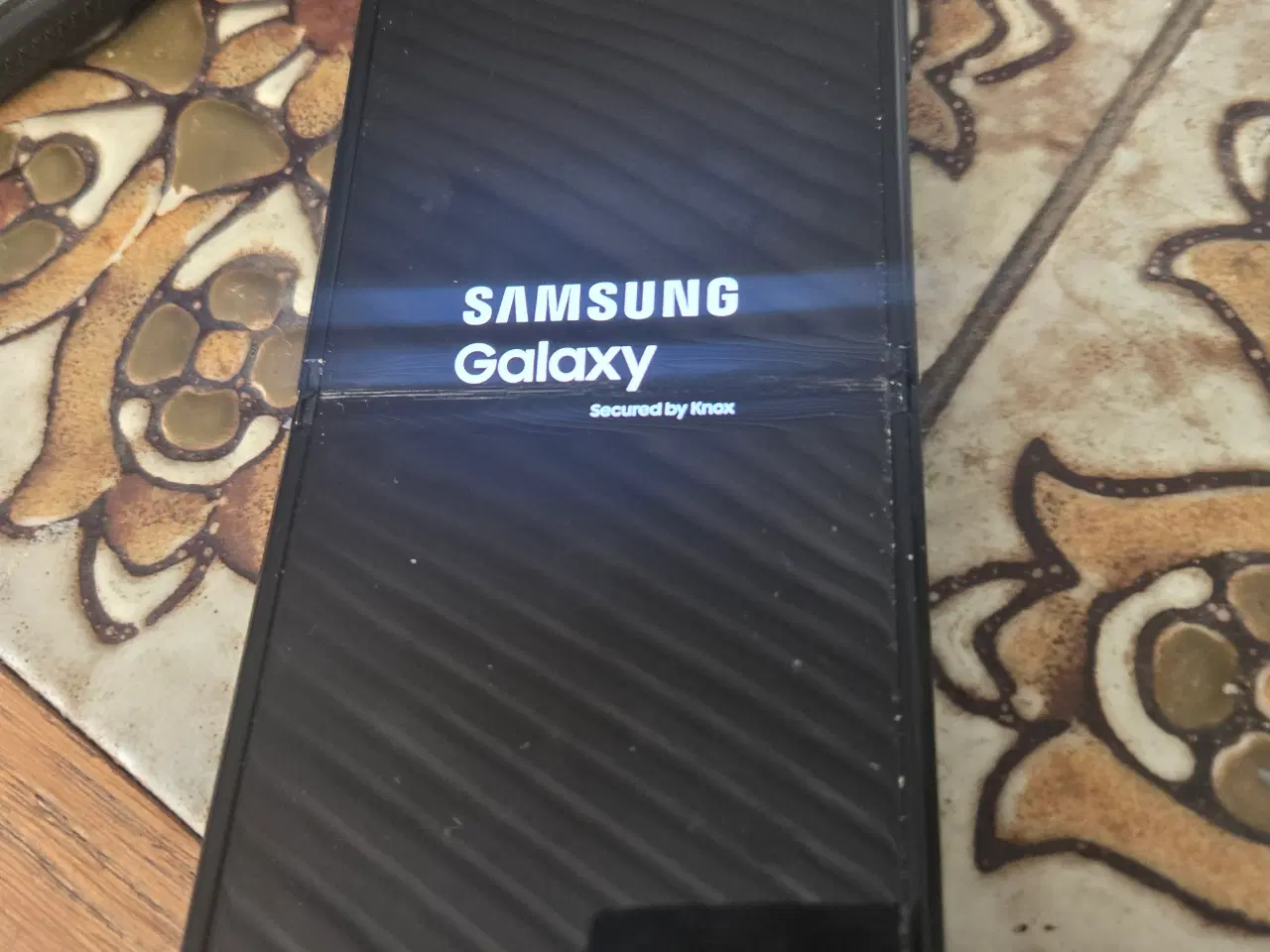 Billede 2 - Mobil tlf til salg  glaxy z flip3 