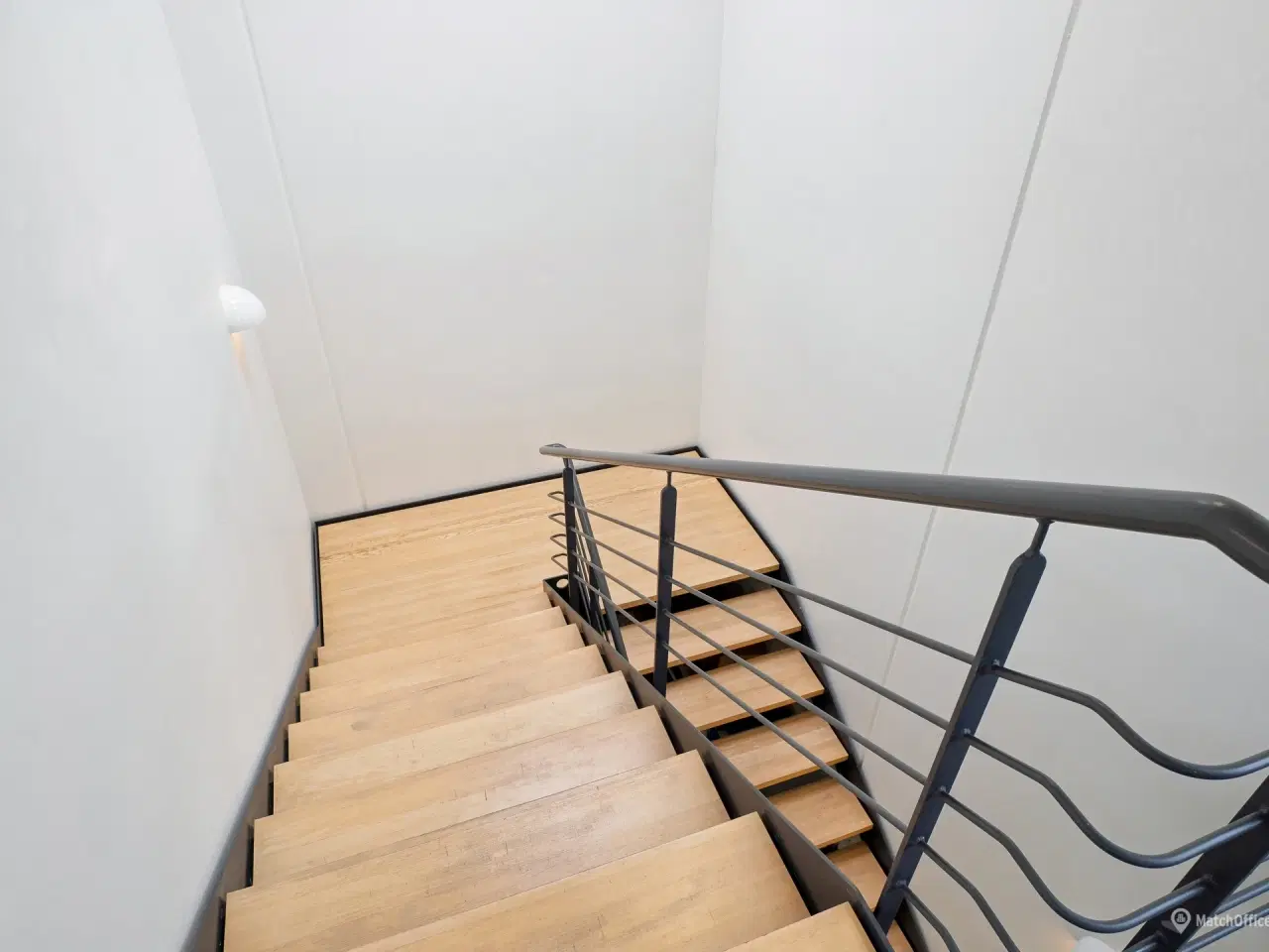 Billede 13 - Lager og kontor på 1 674 m² til leje på Lejrvej i moderne erhvervsejendom tæt på Værløse