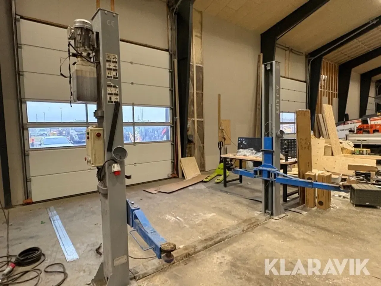 Billede 4 - Tosøjlelift AJ-Lift SF-4000ES