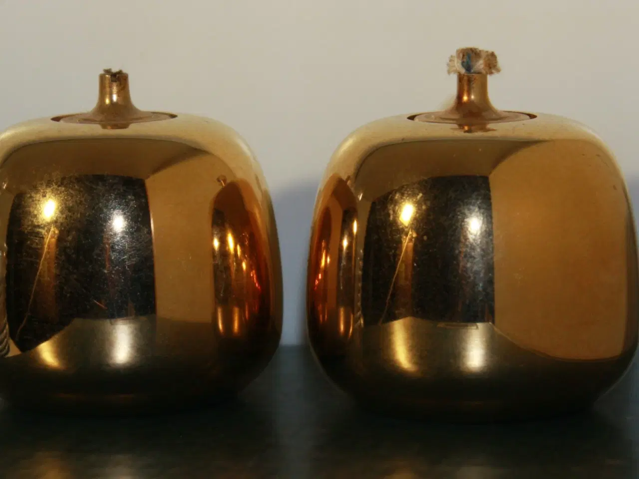 Billede 2 - 2 olielamper af "guld"