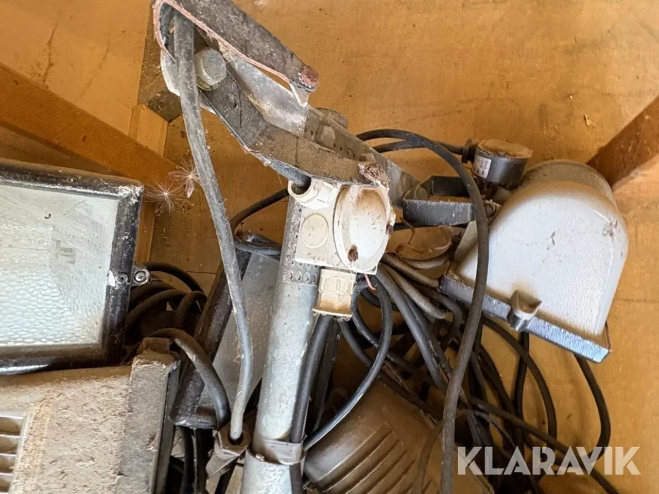 Billede 5 - Lamper med teleskopstang 4 styk.