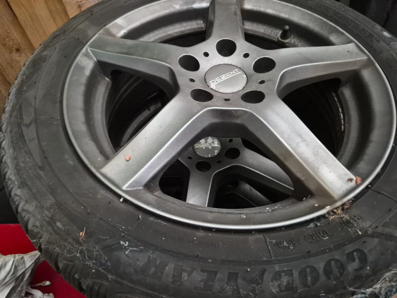 Billede 2 - alu fælge med vinter dæk goodyear Ultragrip