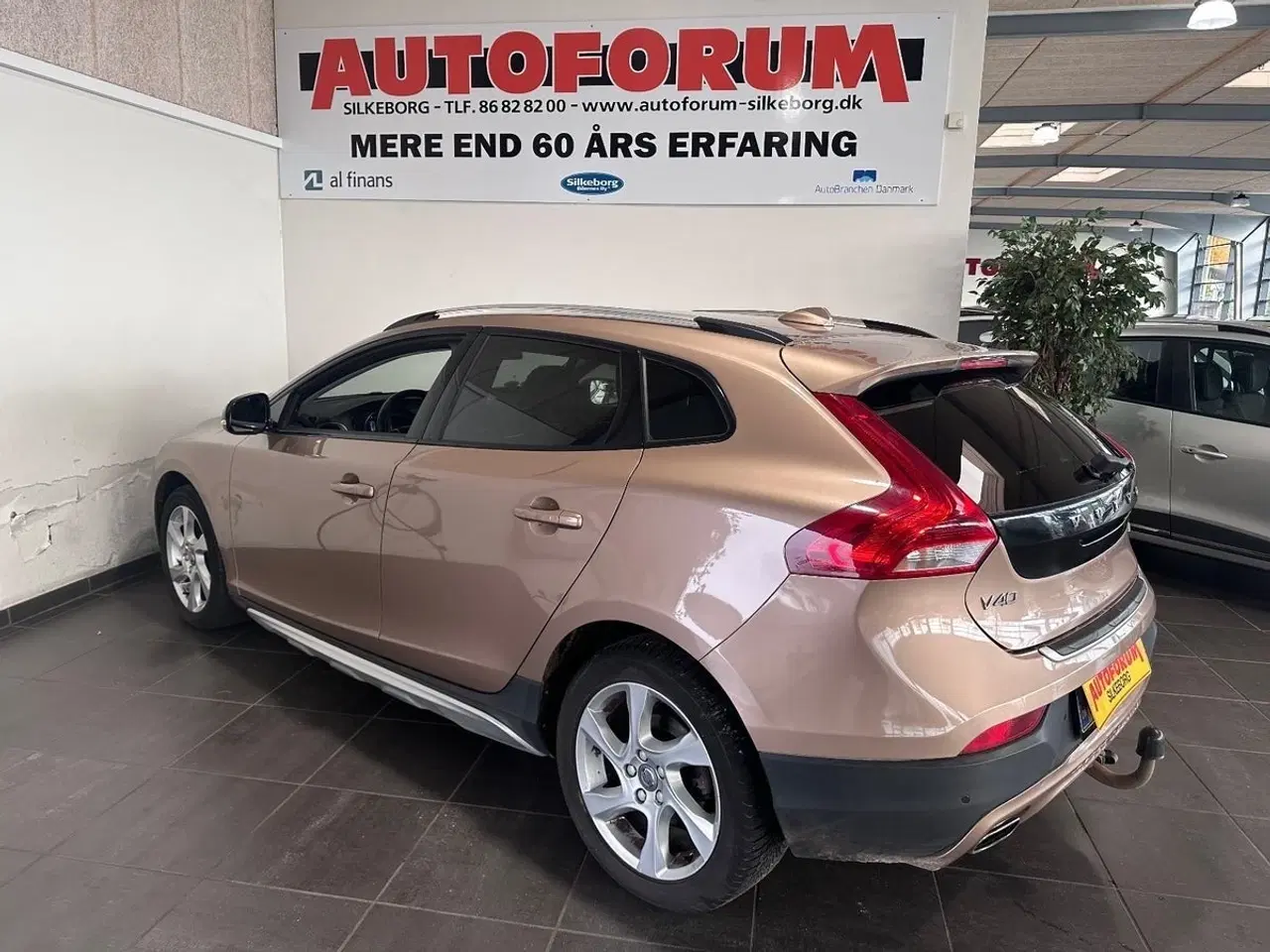 Billede 15 - Volvo V40 2,0 D3 150 Momentum aut. Van